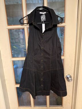 Button-Front Sleeveless Black Mini Dress with Contrast Stitching